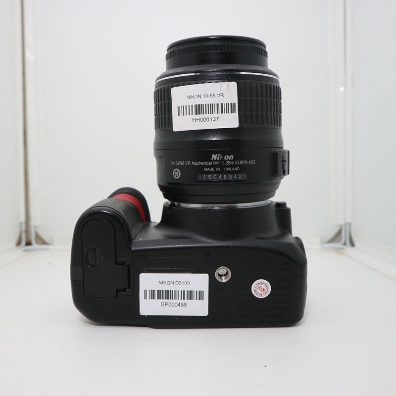 Nikon D3100 kèm lens Nikon 18-55f3.5-3.6 VR