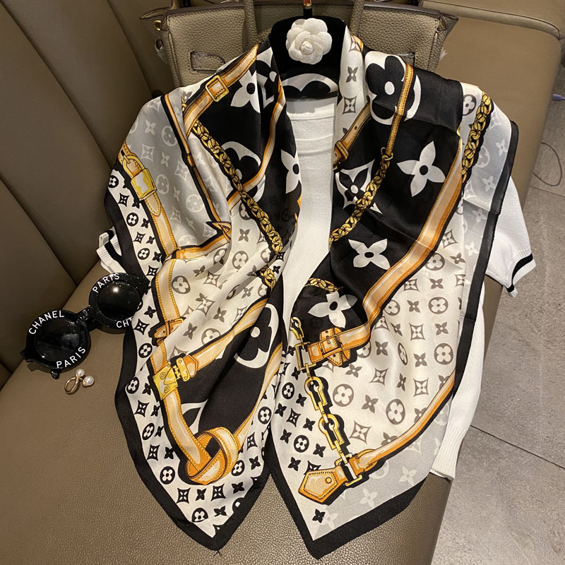 Khăn Choàng Lụa Khổ Vuông 90x90 cm Hoa Văn Sang Trọng Cho Nữ