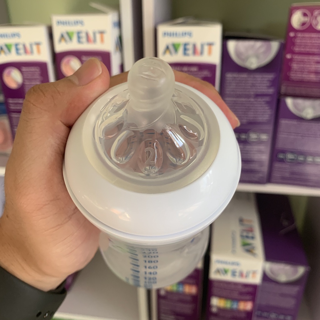 Bình sữa Philips AVENT Natural 260ml mẫu cũ kèm Núm số 2