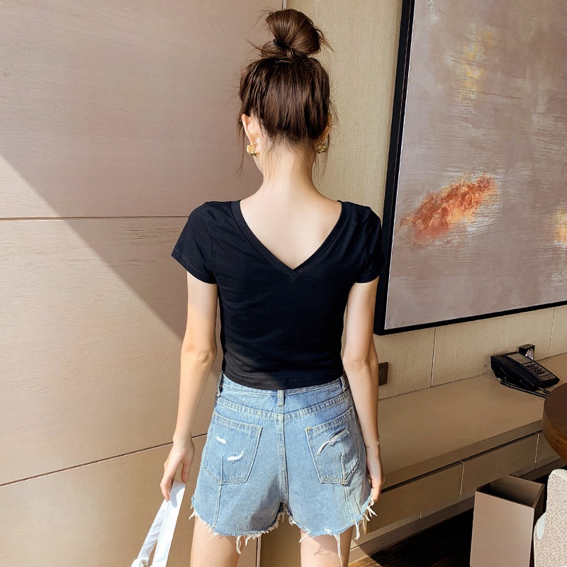 Áo Thun Tay Ngắn Cổ Chữ V Màu Trắng/Đen Phong Cách Hàn Quốc Cho Nữ