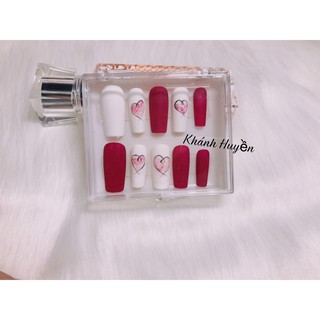 Móng úp nailbox móng giả thiết kế trái tim sơn gel mờ B44