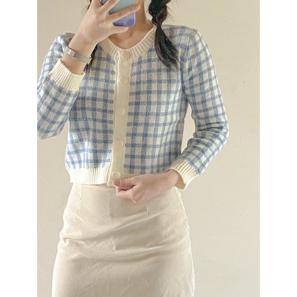 [CÒN HỒNG] Áo len dệt kim kiểu dáng crotop họa tiết kẻ mặc thu đông | BigBuy360 - bigbuy360.vn