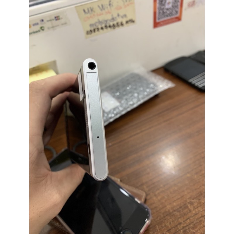 Blackberry Keyone Sprint unlocked Likenew