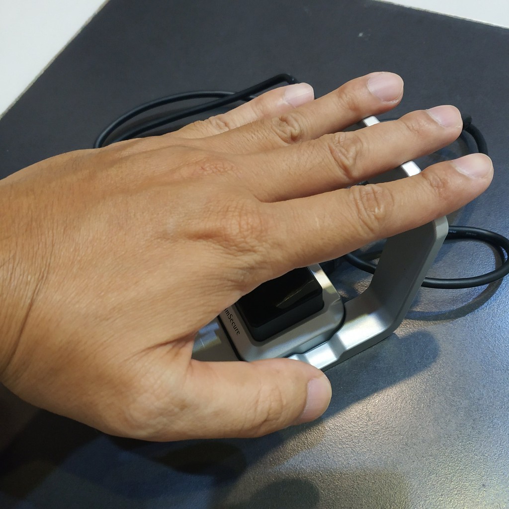 Hàng Chính Hãng,QUA SỬ DỤNG Cảm biến nhận dạng PalmSecure của Fujitsu