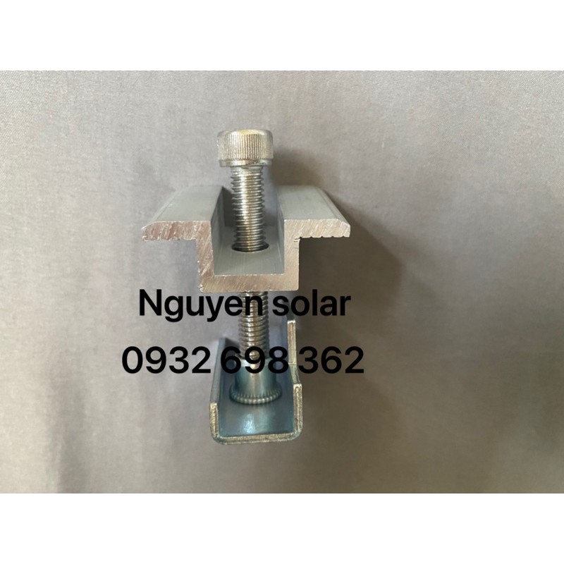 Bát Kẹp Giữa Tấm Pin Năng Lượng Mặt Trời Sân Vườn_Nhôm NK_Bát T Solar _Kích Thước 35-40 MMz_Mẫu 02