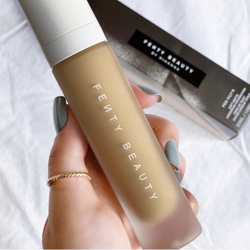 Kem nền Fenty Beauty Soft Matte Longwear