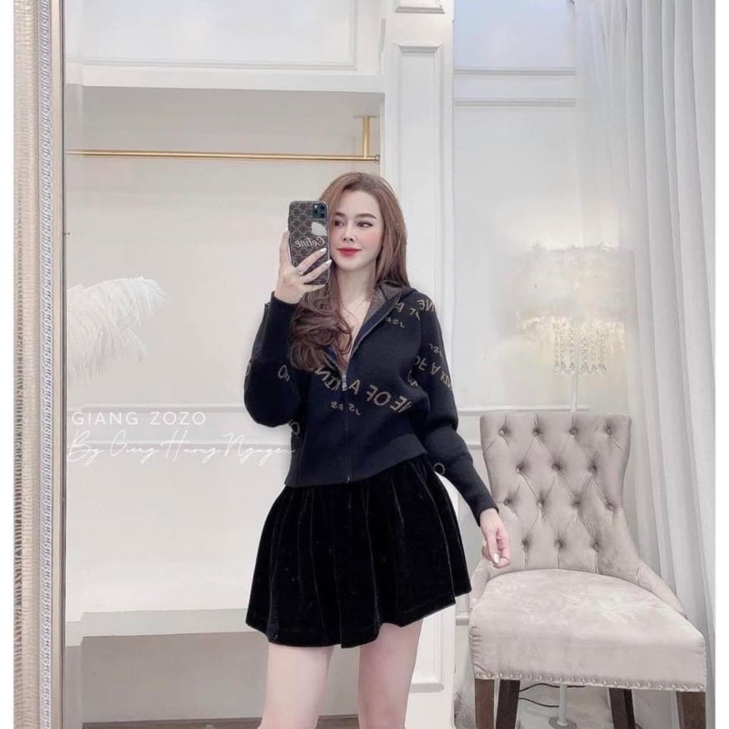 Áo khoát len chữ