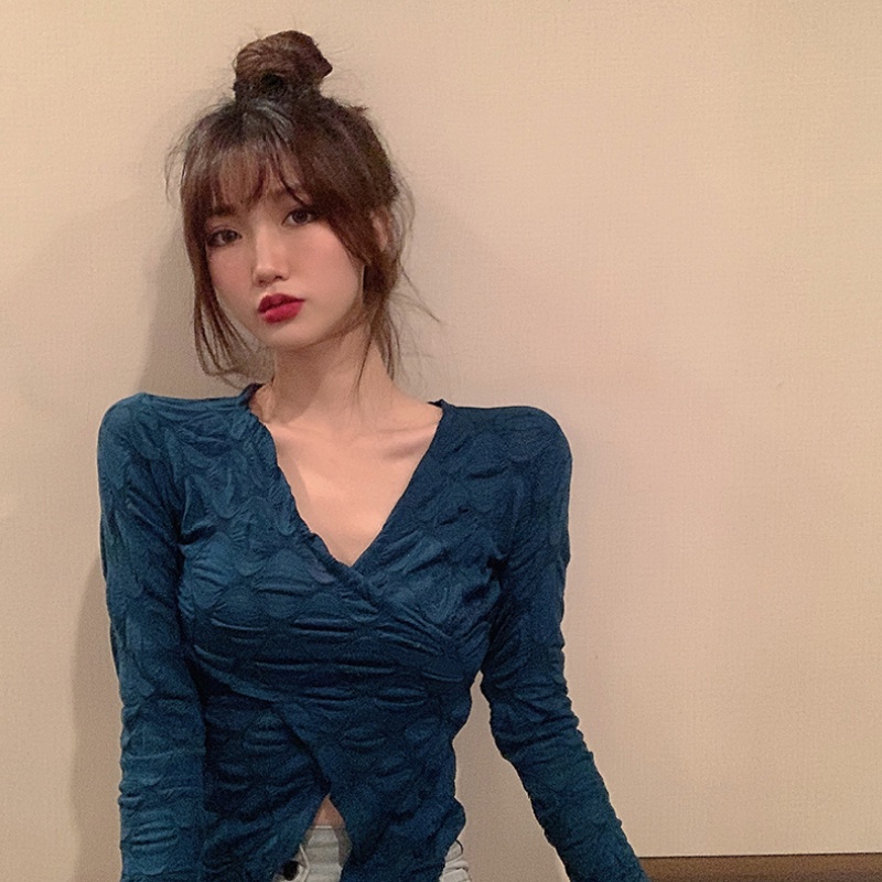 Áo kiểu xẻ tà dáng ngắn quyến rũ thời trang mùa thu dành cho nữ