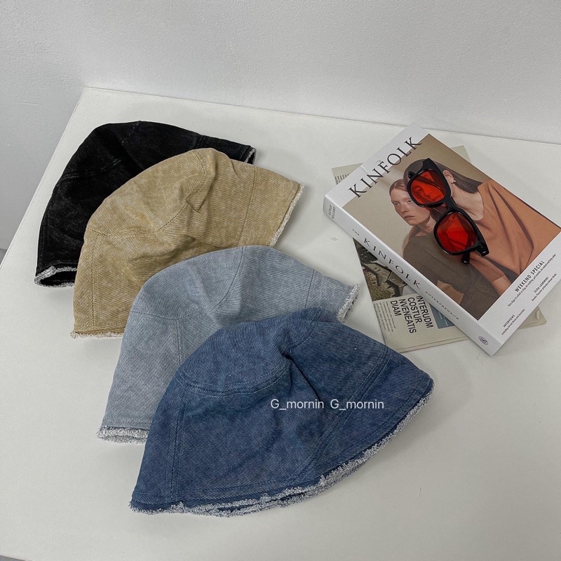 Mũ vành viền rách - Gmornin