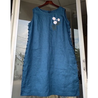 Đầm linen tưng premium thêu tay