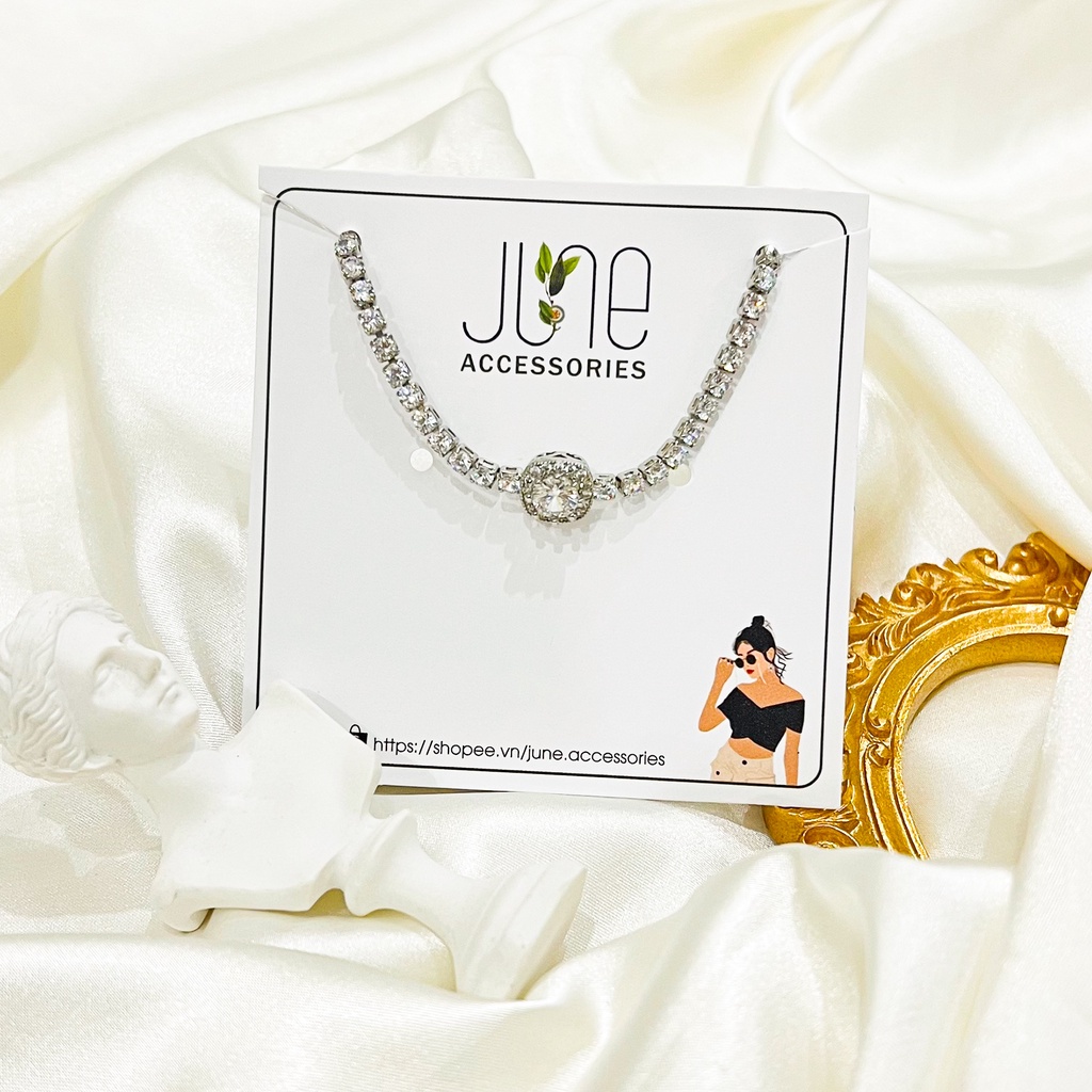 Lắc tay nữ titan mặt hình vuông đính đá sang chảnh phong cách vintage vòng tay titan bền màu June accessories