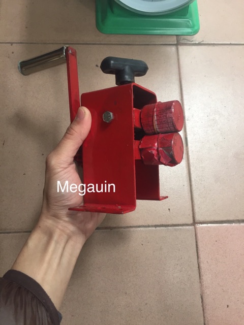  Máy ép biển số , bảng số inox ô tô - xe máy loại 1 (2kg) | BigBuy360 - bigbuy360.vn