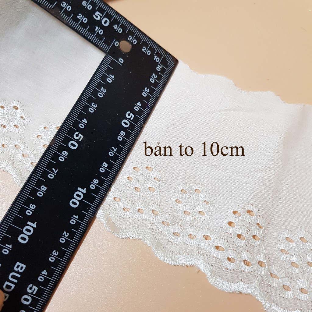 Dây vải REN thô boi màu da, bản to 10cm, thêu chùm hoa, dùng may gấu áo, tay áo, cổ áo