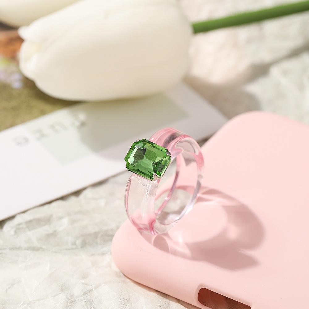 Nhẫn acrylic trong suốt gắn viên kim cương phong cách Hàn Quốc cho nữ