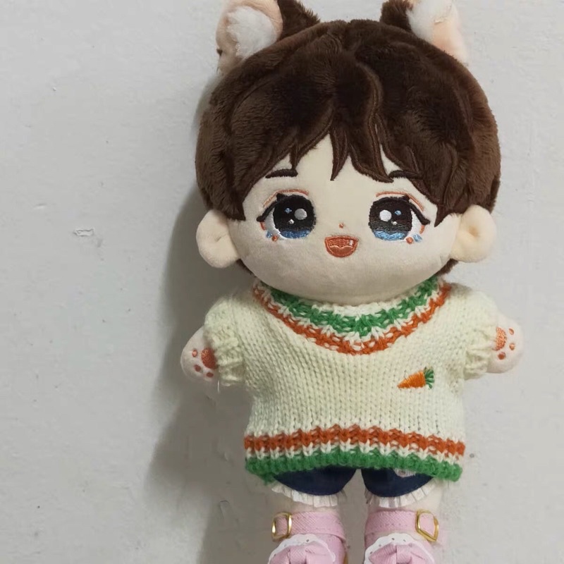 Áo len cho doll 20cm