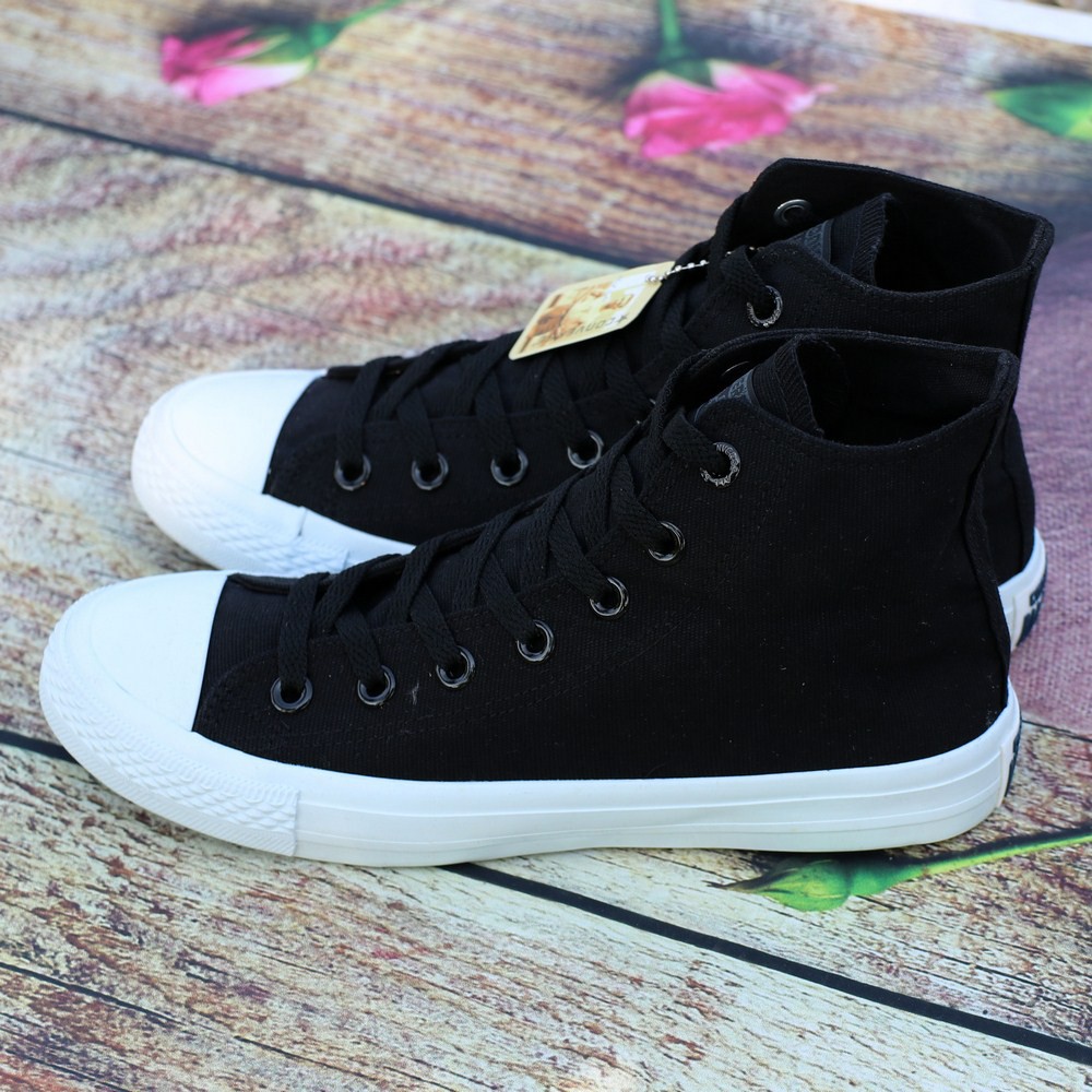 Giày Sneaker Chuck 2 Nam Cổ Cao Đen