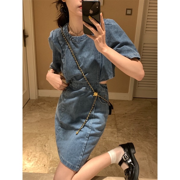 Váy đầm jeans bò xanh cổ tròn ngắn tay dáng chữ A cutout khoét eo vạt lệch phong cách Hàn Quốc Yannie