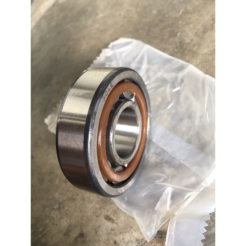 Vòng bi NTN NJ 304 ET2X chính hãng cho hộp số động cơ.