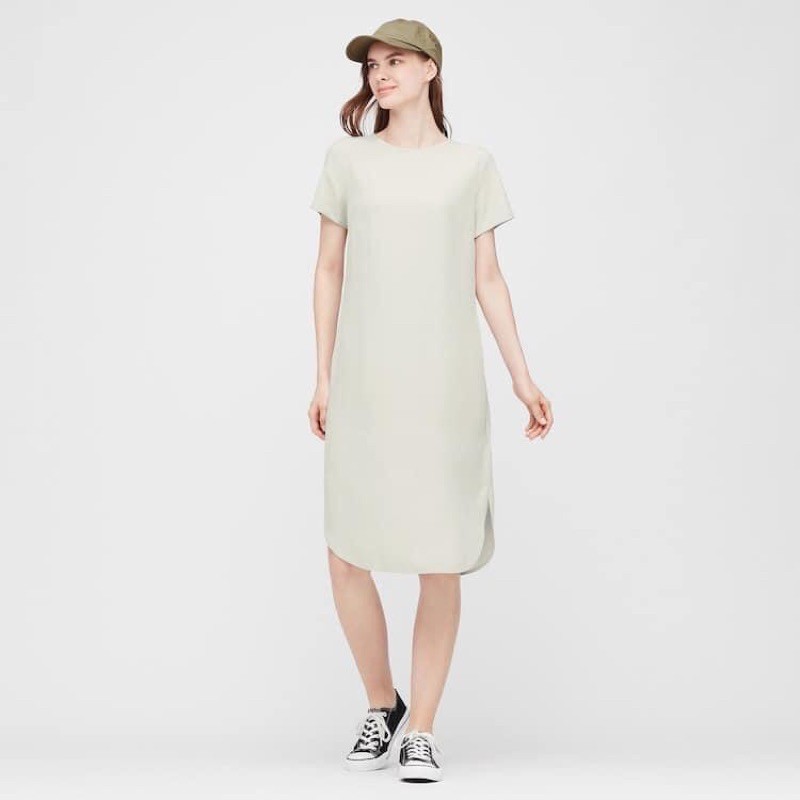 Váy xẻ uniqlo nhật size s