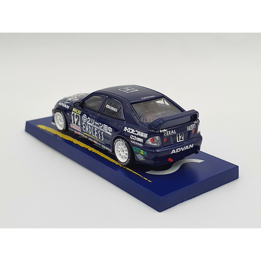 Xe Mô Hình Toyota Altezza 1:64 Tarmac ( Xanh Endless)