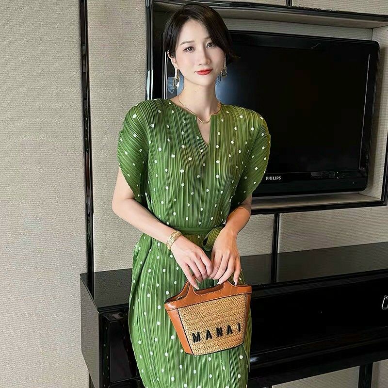 Hàng nhập - Đầm dáng ôm suông nhẹ tay cánh dơi, váy lụa xếp li dự tiệc thắt nơ eo