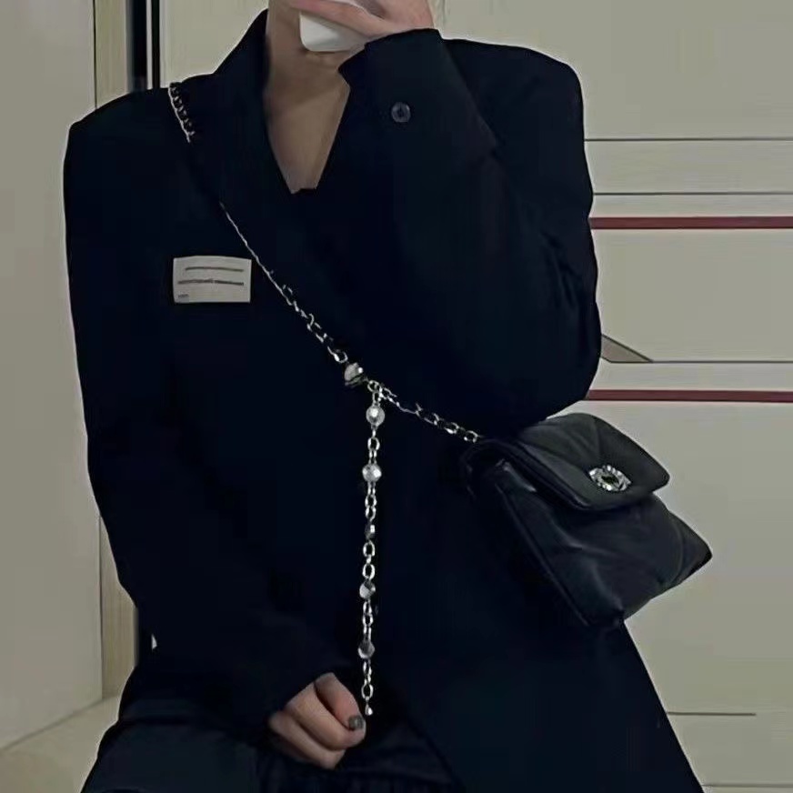 Túi Đeo Chéo Vai Hình Thoi Phối Dây Xích Thời Trang Mùa Hè 2022 Dành Cho Nữ