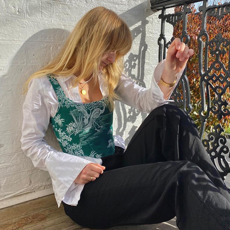 Xiangbao Áo Nịt Định Hình Cơ Thể Không Tay In Hình Đám Mây Phong Cách Retro Đường Phố Cho Nữ