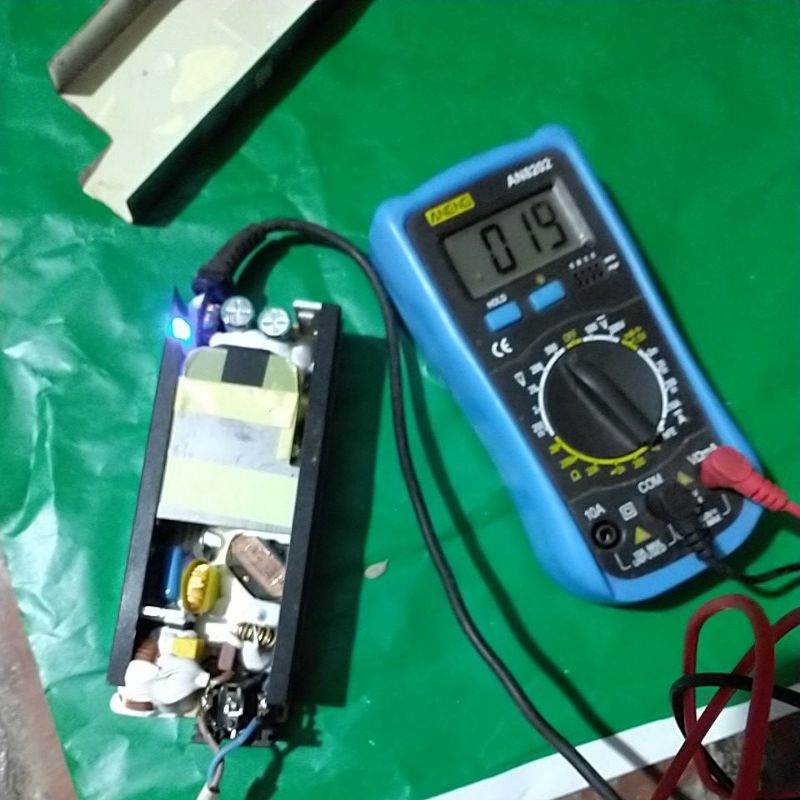 Nguồn laptop Ausus xịn,có thể dùng cho Tivi