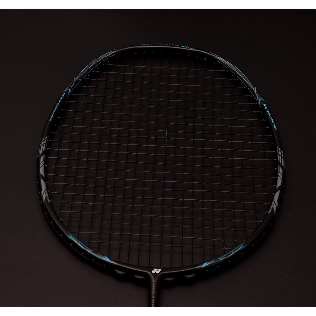 Vợt cầu lông Nhật Bản Yonex Voltric Z-Force 2 (VTZF2-4UG5) phiên bản Nanometric ™