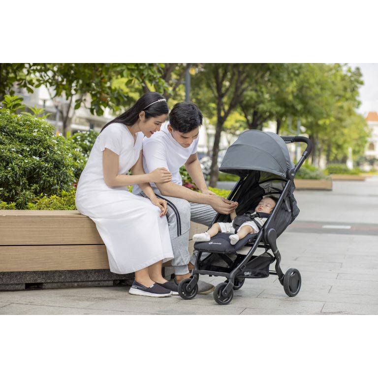 [Mã 267FMCGSALE giảm 8% đơn 500K] Xe đẩy Ergobaby Metro Compact City Stroller nhiều màu