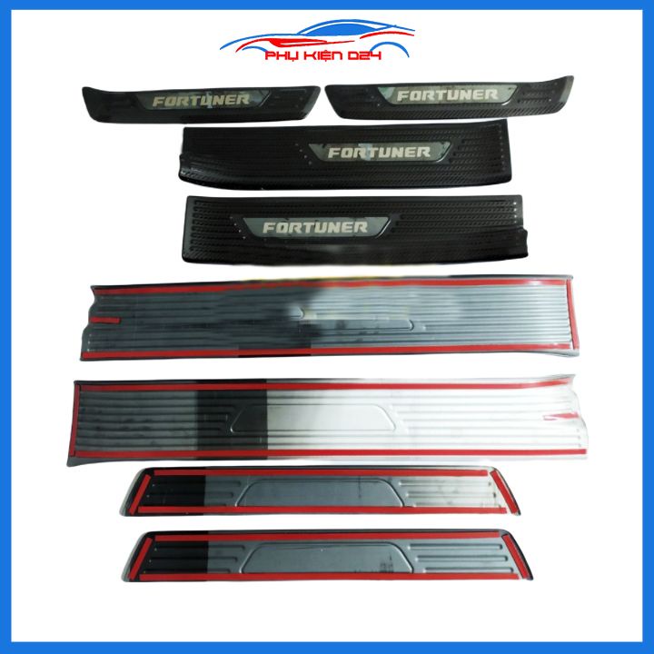 Bộ nẹp bước chân trong ngoài vân Cacbon xe Fortuner 2017-2018-2019-2020-2021-2022-2023 chống trầy làm đẹp ô tô