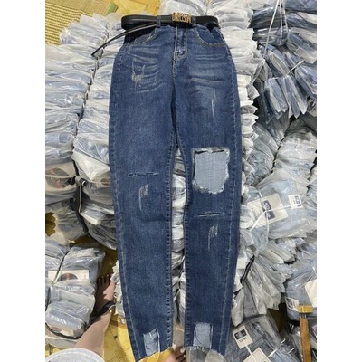 Quần jeans dáng ôm rách xước phối cá tính