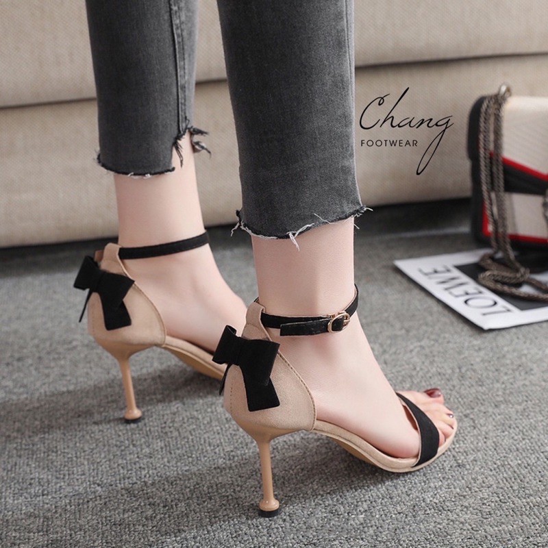 Giày sandal cao gót 7p quai ngang bít gót phối nơ TT