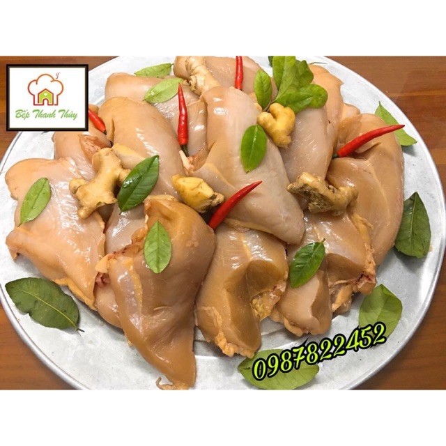 Gà khô lá chanh