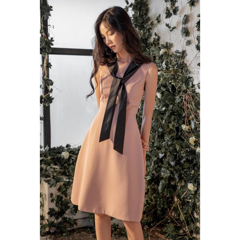 Váy ren lệch vai thương hiệu TAF DESIGN | BigBuy360 - bigbuy360.vn