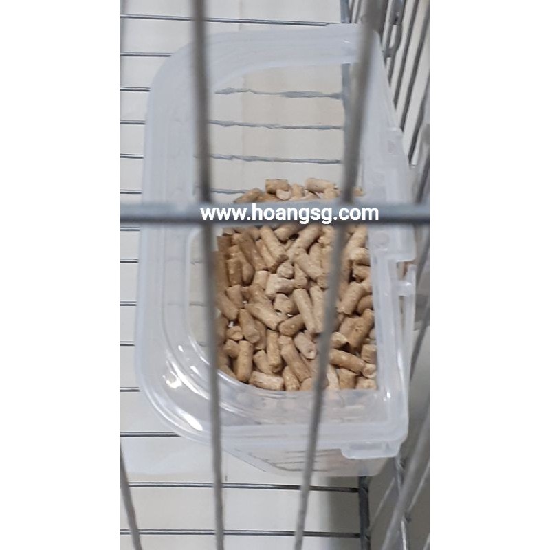 Máng ăn tự động cho bồ câu.vẹt,cu gáy,yến phụng.chim,giá 50k/bộ
