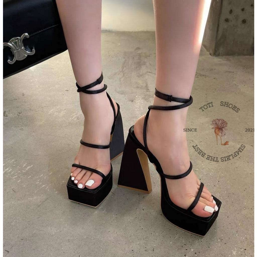 GIÀY CAO GÓT TOTIIE STORE - SANDAL NỮ HAI QUAI NGANG MẢNH PHONG CÁCH THỜI TRANG HIỆN ĐẠI G2304240