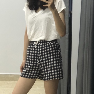 Quần đùi cotton lụa eo chun hoạ tiết caro