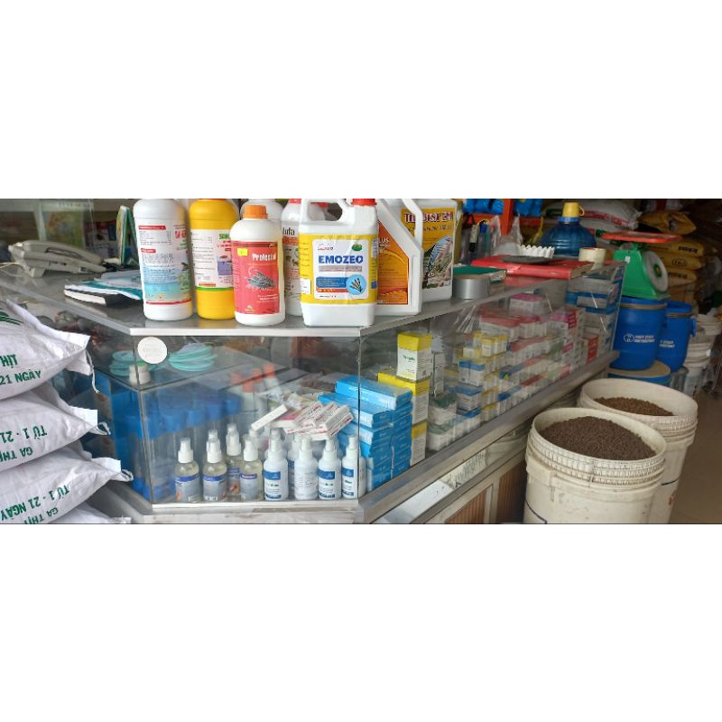 Thức ăn cá 0.8 ly. 40 đạm. thích hợp cá betta. 7 màu. cá koi. ếch. 500gr