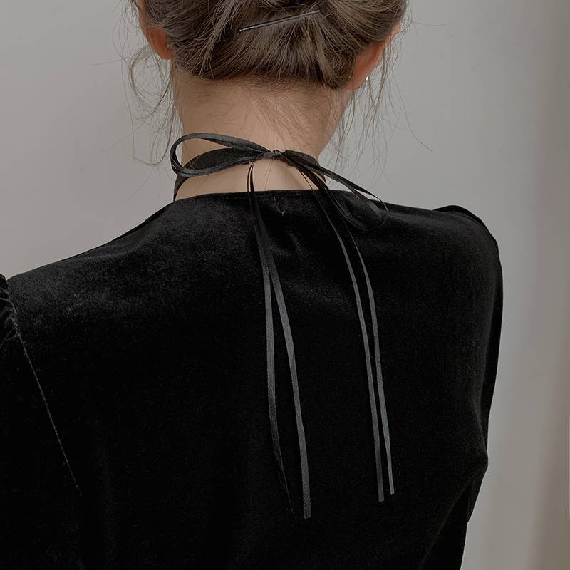 Vòng Cổ Họa Tiết Hoa Hồng Xinh Xắn Phong Cách Hàn Nhật Cho Nữ