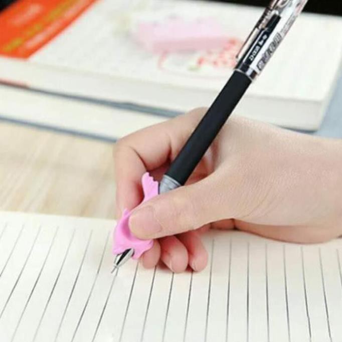 ĐỊNH VỊ BÚT CÁ HEO_ giúp trẻ cầm bút đúng cách
