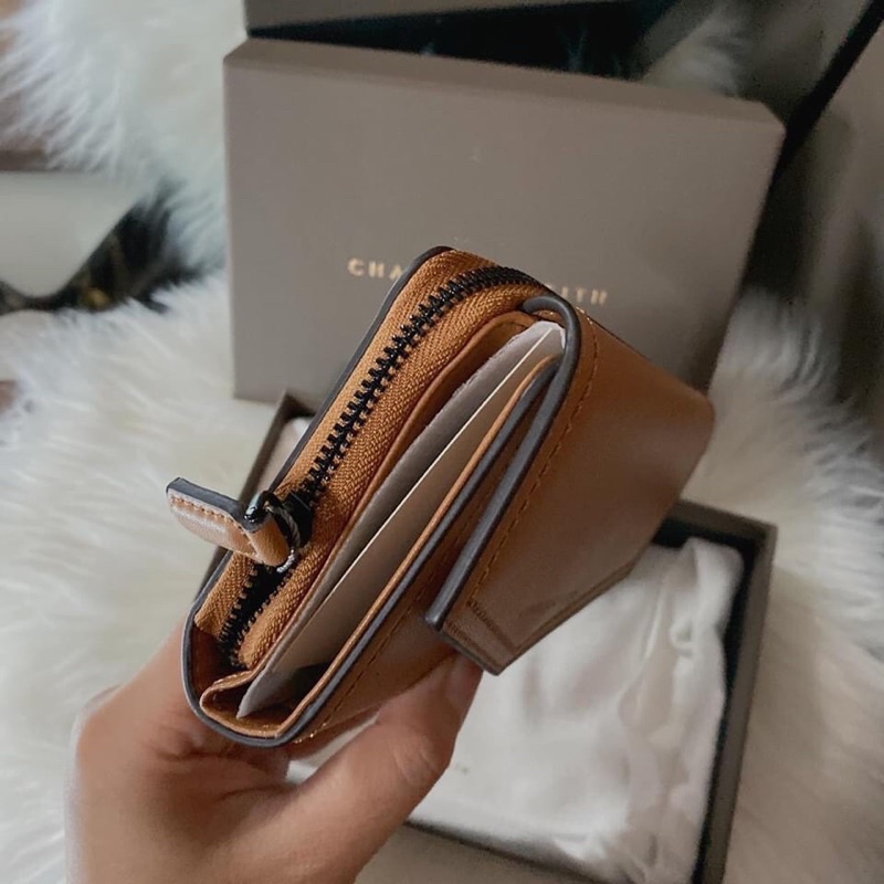 Ví Nữ cầm tay mini ngắn Charles and Keith nhỏ gọn bỏ túi nhiều ngăn thời trang da cao cấp dáng bìa thư đựng tiền thẻ