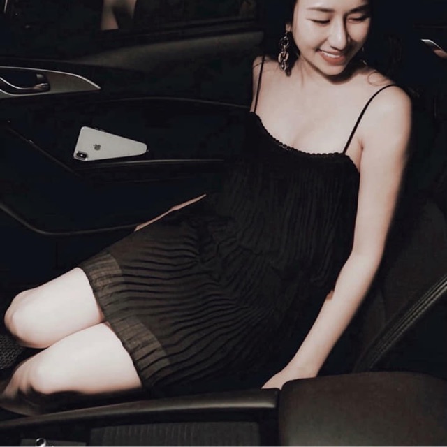 Váy 2D xếp li zara