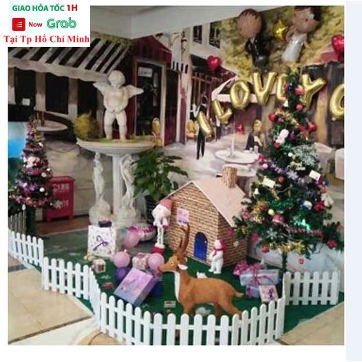 Hàng Rào Nhựa Đúc Trang Trí Cây Thông Noel , Ngoài Vườn , Tiểu Cảnh Kích Thước 20cm*30cm An Toàn Cho Trẻ Nhỏ ( 1 Miếng)