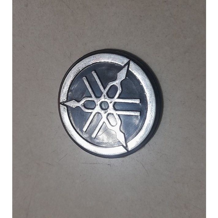 Logo gắn cho xe Yamaha...
