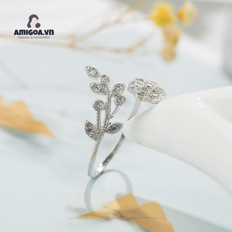 ✨✨Nhẫn Đeo Tay Bằng Kim Loại Hình Hoa Xinh Xắn Cho Nữ