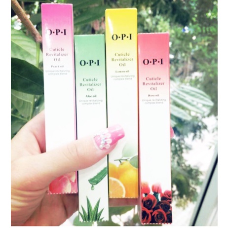 Bút dưỡng viền móng OPI