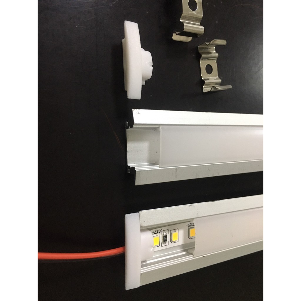 Thanh nhôm U định hình U25-7mm đã gồm Led 10w/m 12V, Dạng U  lắp âm. as: trắng-vàng-trung tính. BH 1 năm