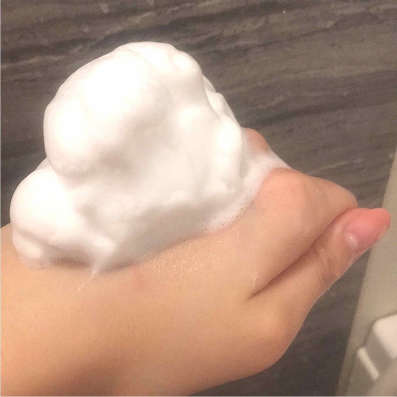 Sữa rửa mặt bùn trắng Rosette 120g - Hachi Hachi Japan Shop