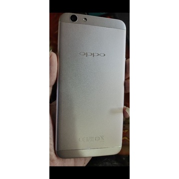 Điện thoại oppo F1s 2016/2017 có 4G ram 3G bộ nhớ 32G kèm dây sạc cường lực